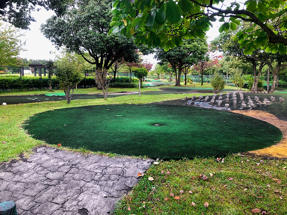 Minigolf Petit Bois